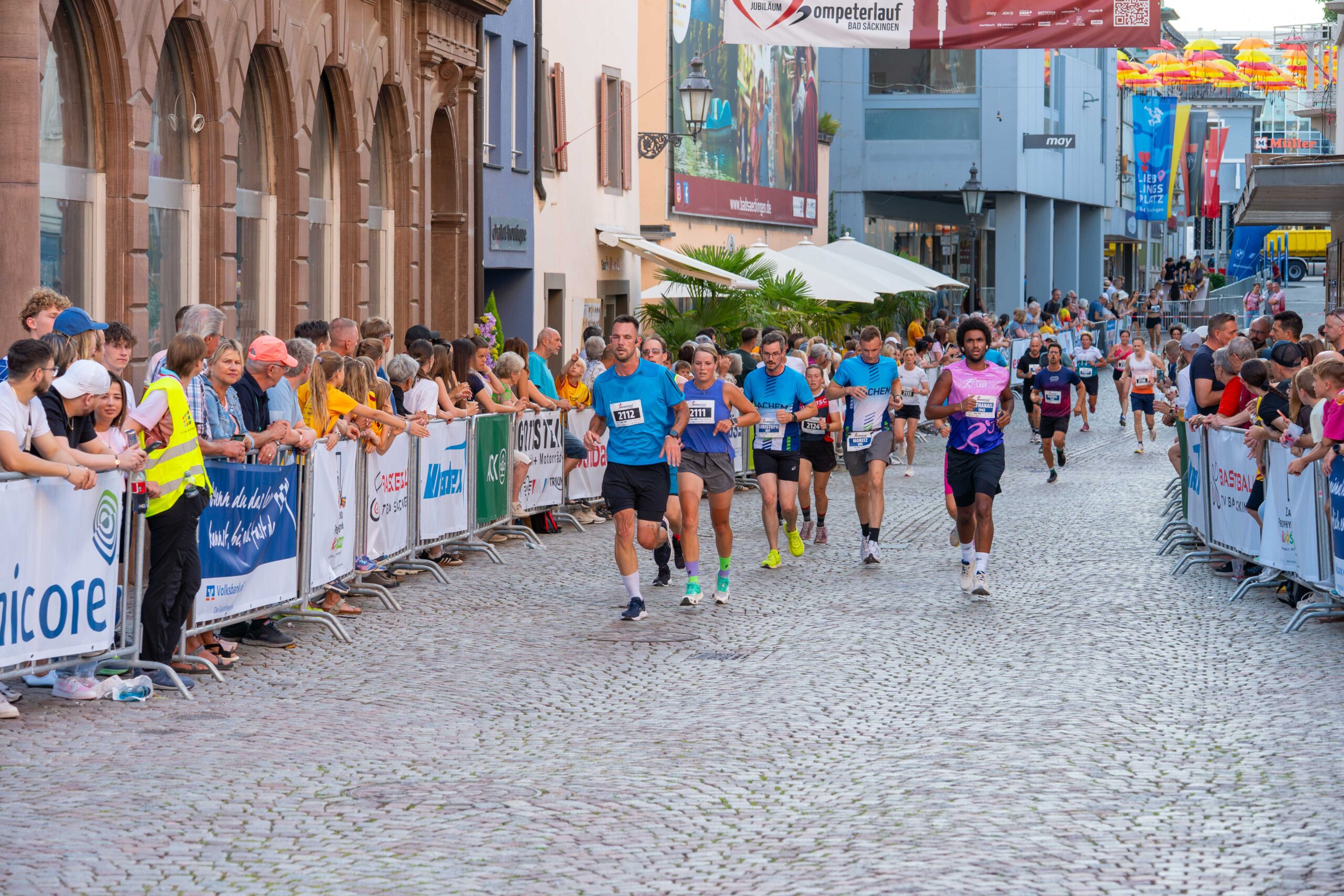 451