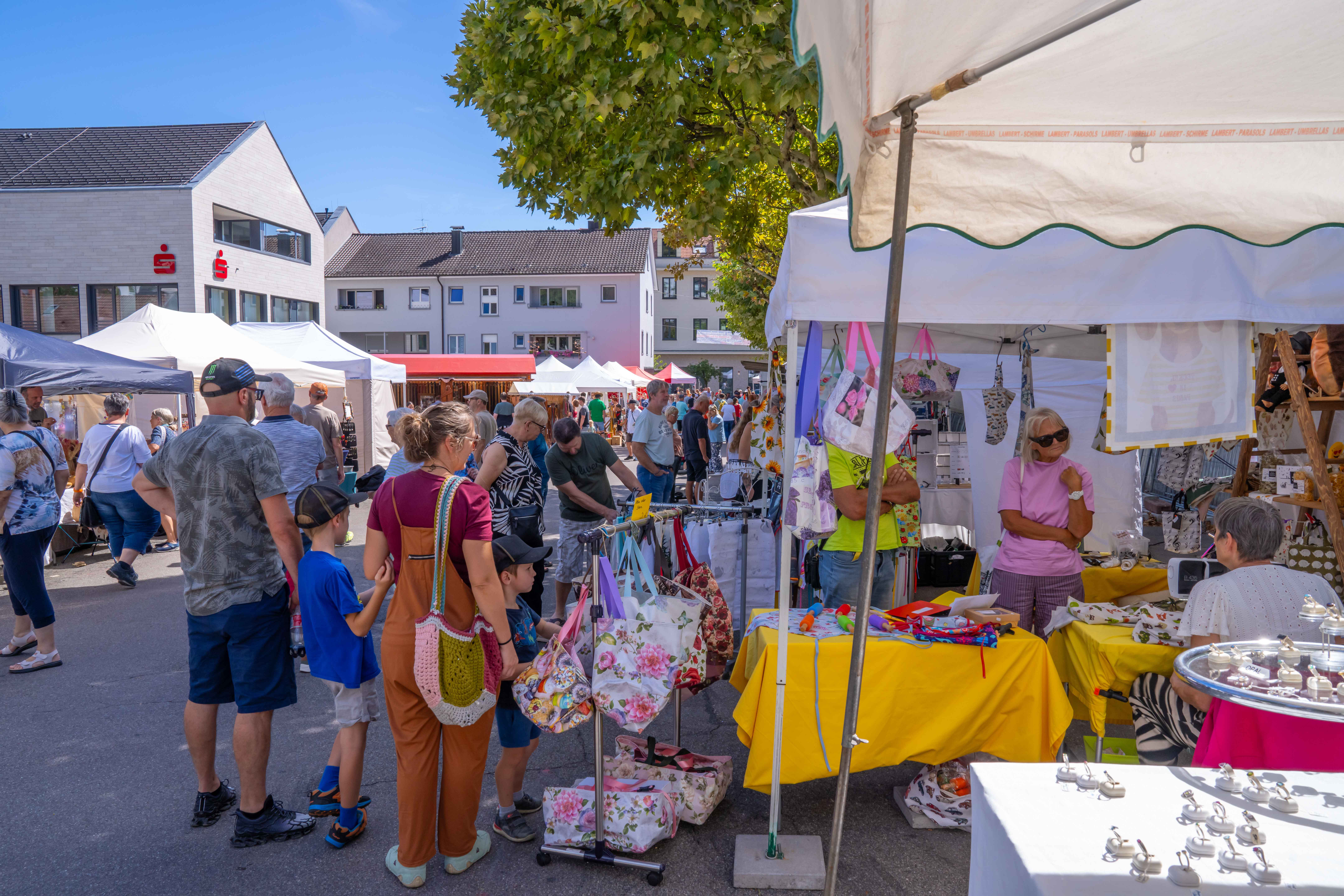 Kunst-Handwerk-und-Genuss-2026_157